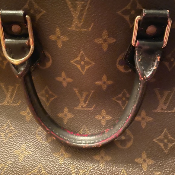 Louis Vuitton Alma - Picture 5 of 8